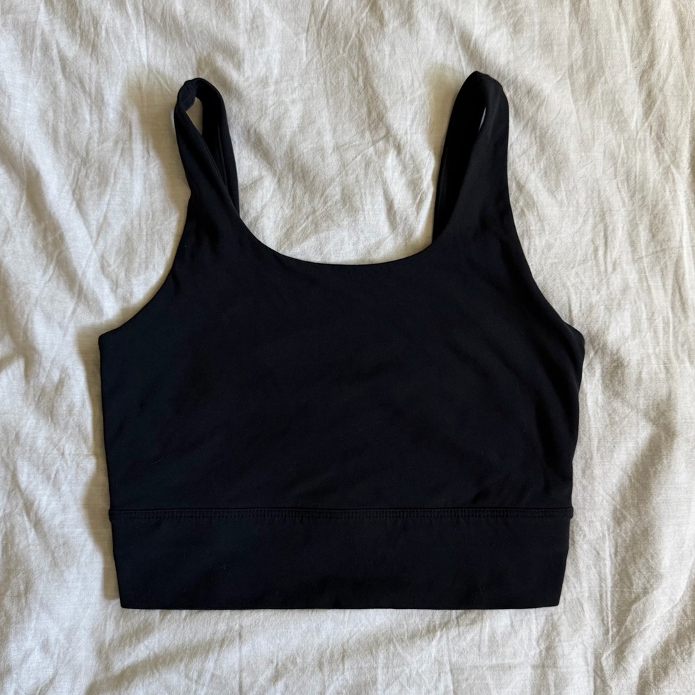 nike yoga luxe infinalon crop top.
